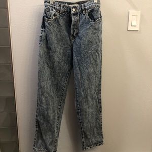 PACSUN HIGH WAISTED MOM JEANS
